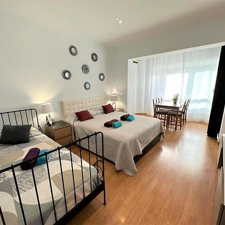 Rooms In The Center Of Барселона Екстериор снимка