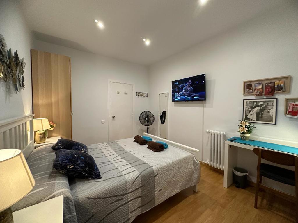 Rooms In The Center Of Барселона Екстериор снимка