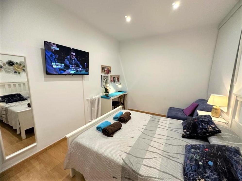 Rooms In The Center Of Барселона Екстериор снимка